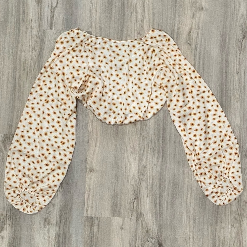 NWT WeWoreWhat Yellow Daisy Floral Long Sleeve Crop Top Elastic Hem Size XL